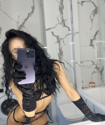 Ищешь незабываемые встречи и приятное времяпровождение? Тогда добро пожаловать в мир наслаждений, где ты станешь главным героем. Я предлагаю широкий спектр услуг, от массажа до экзотических игр. Высокий уровень сервиса и полное воплощение твоих фантазий обеспечены. У меня есть отличные отзывы, которые подтверждают мою профессиональность и умение удовлетворить каждого клиента. Приходи, и я окуну тебя в мир удовольствия и страсти. Увидимся в Москве! 😘🌃🌹 Наталья